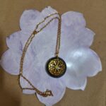 گردنبند رزینی طرح اسلیمی